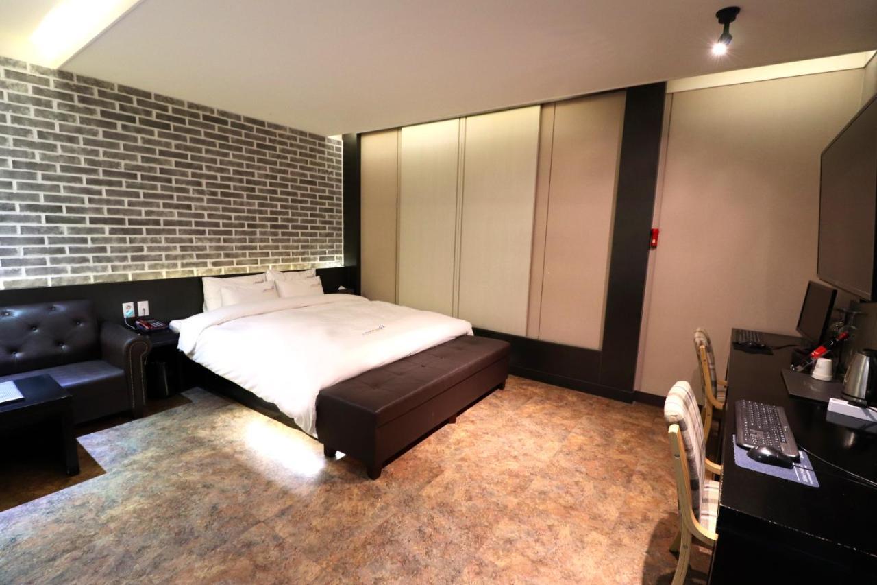 Hotel Airport Пусан Екстериор снимка
